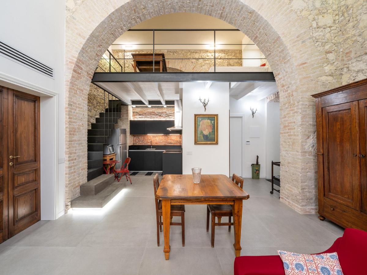 Massimo Boutique Apartment 卡利亚里 外观 照片