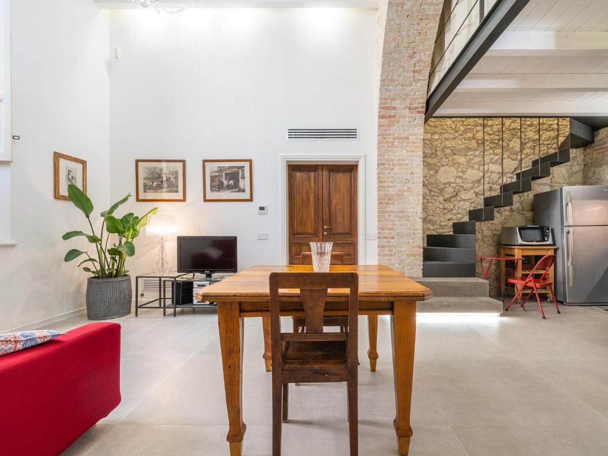 Massimo Boutique Apartment 卡利亚里 外观 照片